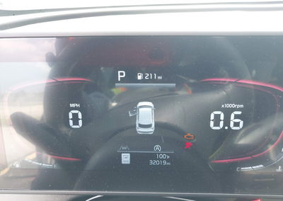 2025 Kia Sportage Ex, Front End damage, Iaai lot 45650433, photo 7 of 17