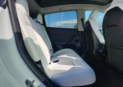 2024 Tesla Model Y, daño Trasero, Copart lote 62891906, foto 10 de 15
