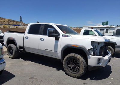 2020 Gmc Sierra 2500hd 4wd  Standard Bed Denali, Theft damage, Iaai lot 45633206