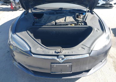 2019 Tesla Model S 100d/75d/long Range/standard Range, daño Lateral derecho, Iaai lote 45444542, foto 10 de 18