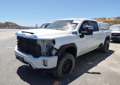 2020 Gmc Sierra 2500hd 4wd  Standard Bed Denali, daño Theft, Iaai lote 45633206, foto 2 de 16