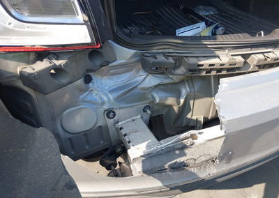 2021 Chevrolet Malibu Fwd Rs, daño Trasero, Iaai lote 45800191, foto 17 de 20