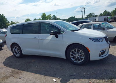 2026 Chrysler Pacifica Limited, uszkodzenie: Engine Damage, Iaai lot 45919804, zdjęcie 13 z 16