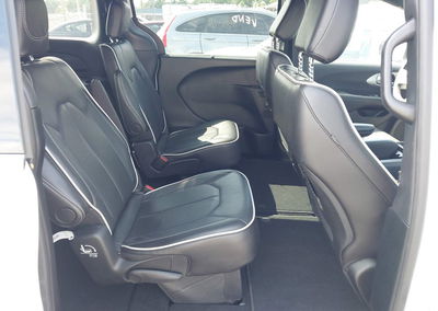 2026 Chrysler Pacifica Limited, uszkodzenie: Engine Damage, Iaai lot 45919804, zdjęcie 8 z 16