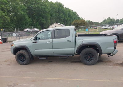 2021 Toyota Tacoma Trd Pro, uszkodzenie: Tył, Iaai lot 45637730, zdjęcie 14 z 16