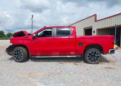 2023 Chevrolet Silverado 1500 4wd  Standard Bed Lt, Front End damage, Iaai lot 45265680, photo 15 of 17