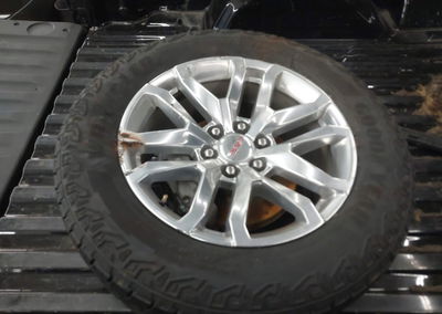 2021 Gmc Sierra 1500 4wd  Short Box Slt, uszkodzenie: Prawy przód, Iaai lot 45602518, zdjęcie 12 z 17