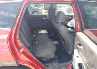 2019 Hyundai Santa Fe Se, Front End damage, Iaai lot 45798368, photo 8 of 19