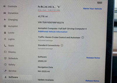 2024 Tesla Model Y, daño Lateral, Copart lote 52966516, foto 9 de 16