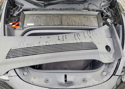2025 Tesla Model Y, daño Frontal, Copart lote 59980206, foto 11 de 14