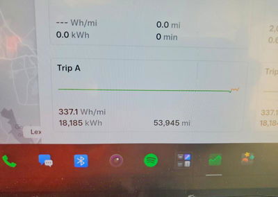 2023 Tesla Model X, uszkodzenie: Przód, Copart lot 62081476, zdjęcie 9 z 12