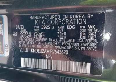 2024 Kia Seltos S, daño Lateral derecho, Iaai lote 44737908, foto 9 de 17