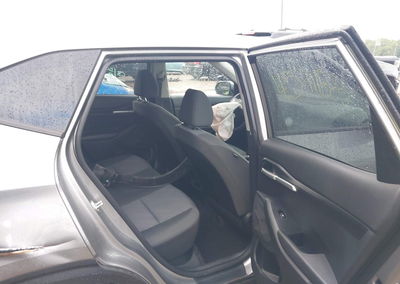 2026 Kia Seltos Lx, daño Frontal, Iaai lote 45911883, foto 8 de 16