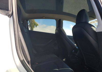 2021 Tesla Model Y, daño Frontal, Copart lote 59716396, foto 10 de 14