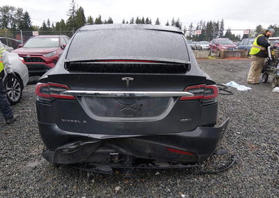 2019 Tesla Model X 100d/75d/long Range, uszkodzenie: Front & Rear, Iaai lot 46013789, zdjęcie 17 z 21
