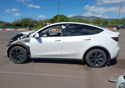 2023 Tesla Model Y Awd/long Range Dual Motor All-wheel Drive, uszkodzenie: Przód, Iaai lot 44473903, zdjęcie 15 z 19