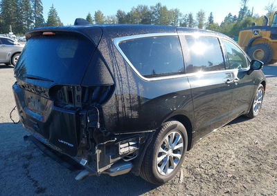 2026 Chrysler Pacifica Limited, daño Trasero, Iaai lote 46122846, foto 4 de 19