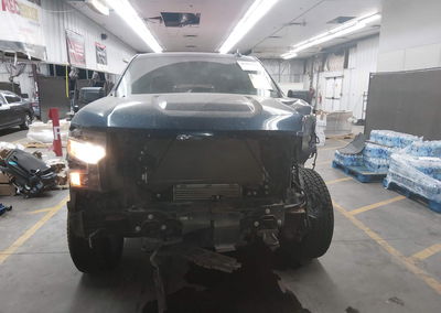 2022 Chevrolet Silverado 1500 4wd  Short Bed Custom, Front End damage, Iaai lot 45595522, photo 13 of 17