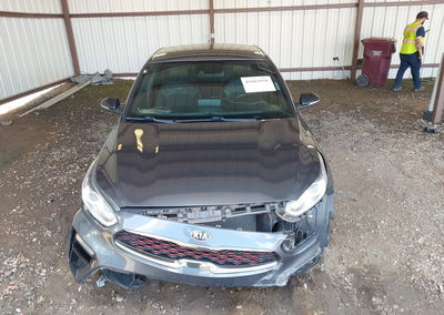 2020 Kia Forte Gt-line, Front & Rear damage, Iaai lot 45803958, photo 13 of 17