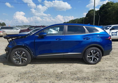 2025 Kia Sportage Ex, Front End damage, Iaai lot 45810746, photo 15 of 18