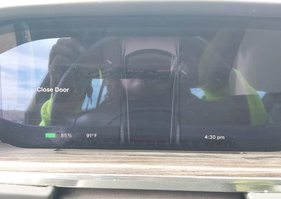 2021 Tesla Model S Long Range Dual Motor All-wheel Drive, uszkodzenie: Normal Wear & Tear, Iaai lot 45679059, zdjęcie 17 z 18