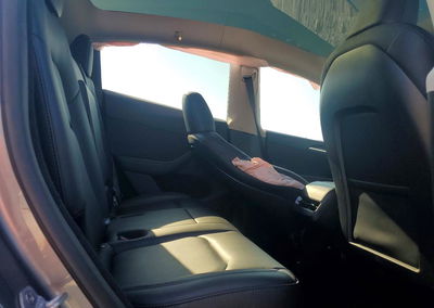 2025 Tesla Model Y, uszkodzenie: Przód, Copart lot 56052436, zdjęcie 10 z 14