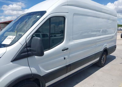 2020 Ford Transit-350 Cargo Van, daño Normal Wear & Tear, Iaai lote 45368595, foto 14 de 16