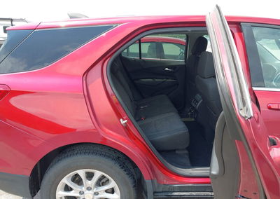 2019 Chevrolet Equinox Lt, daño Trasero izquierdo, Iaai lote 45675997, foto 8 de 17