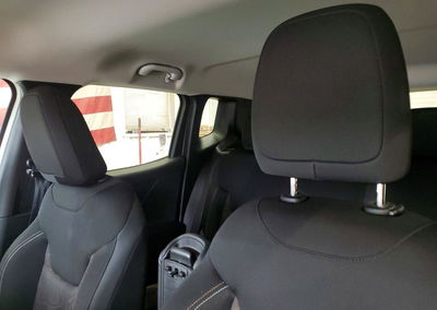 2023 Jeep Renegade Latitude, Minor Dents/Scratches damage, Copart lot 61305386, photo 10 of 13