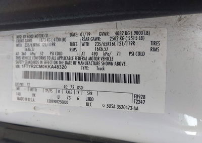 2019 Ford Transit-250, daño Lateral izquierdo, Iaai lote 45560088, foto 9 de 16