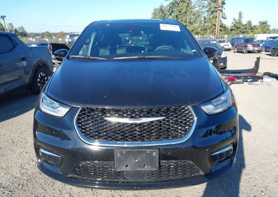 2026 Chrysler Pacifica Limited, daño Trasero, Iaai lote 46122846, foto 13 de 19