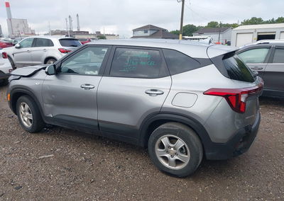 2026 Kia Seltos Lx, daño Frontal, Iaai lote 45911883, foto 14 de 16