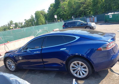 2020 Tesla Model S Long Range Dual Motor All-wheel Drive/long Range Plus Dual Motor All-wheel Drive, daño Front & Rear,
