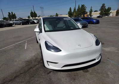 2024 Tesla Model Y, daño Trasero, Copart lote 62891906, foto 14 de 15