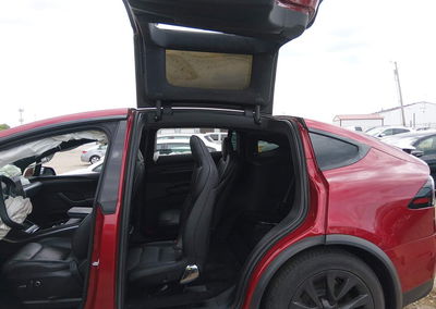 2023 Tesla Model X Dual Motor All-wheel Drive/standard Range, uszkodzenie: Przód, Iaai lot 45723593, zdjęcie 8 z 20