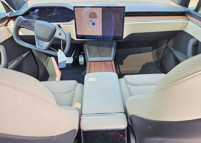 2025 Tesla Model X, uszkodzenie: Przód, Copart lot 63479606, zdjęcie 8 z 13