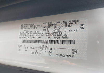 2024 Ford Transit-350 Passenger Van Xlt, daño Techo, Iaai lote 45797190, foto 9 de 17