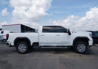 2021 Gmc Sierra 2500hd 4wd  Standard Bed Denali, Rear damage, Iaai lot 45498272, photo 13 of 15