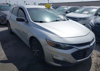 2021 Chevrolet Malibu Fwd Rs, daño Trasero, Iaai lote 45800191