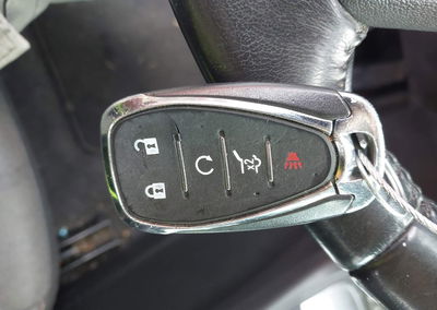 2020 Chevrolet Equinox Fwd Lt 1.5l Turbo, Front End damage, Iaai lot 45297188, photo 11 of 17