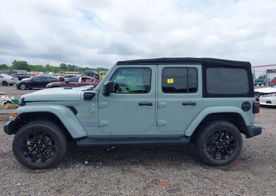 2024 Jeep Wrangler 4xe Sahara 4xe, daño Frontal, Iaai lote 45197078, foto 14 de 16