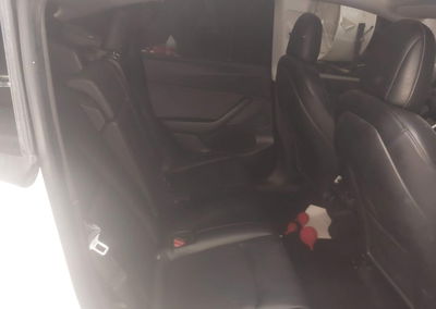 2021 Tesla Model Y Standard Range Rear-wheel Drive, daño Suspensión, Iaai lote 45604264, foto 8 de 14