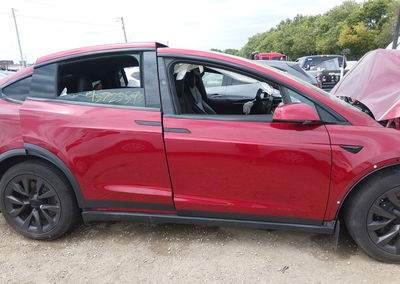 2023 Tesla Model X Dual Motor All-wheel Drive/standard Range, uszkodzenie: Przód, Iaai lot 45723593, zdjęcie 14 z 20