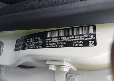2023 Jeep Renegade Latitude 4x4, Front End damage, Iaai lot 45627566, photo 9 of 15