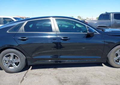 2022 Kia K5 Lxs, daño Frontal, Iaai lote 45521101, foto 14 de 17