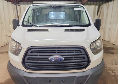 2019 Ford Transit T-250, пошкодження: Незначні вм’ятини/подряпини, Copart лот 68608906, фото 5 з 13