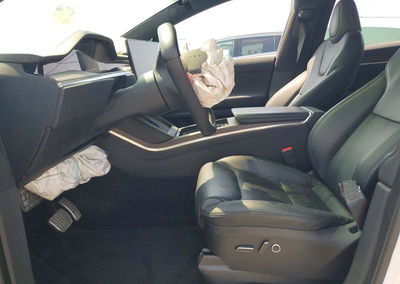 2022 Tesla Model X, daño Frontal, Copart lote 61005636, foto 7 de 14