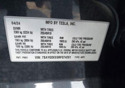 2024 Tesla Model Y Long Range Dual Motor All-wheel Drive, uszkodzenie: Prawy bok, Iaai lot 46062944, zdjęcie 9 z 19