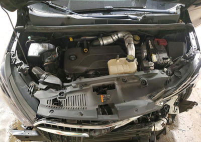 2019 Buick Encore Essence, daño Frontal, Copart lote 64806186, foto 12 de 16