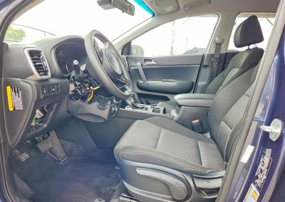 2022 Kia Sportage Lx, daño Desvalijado, Copart lote 63886156, foto 7 de 15